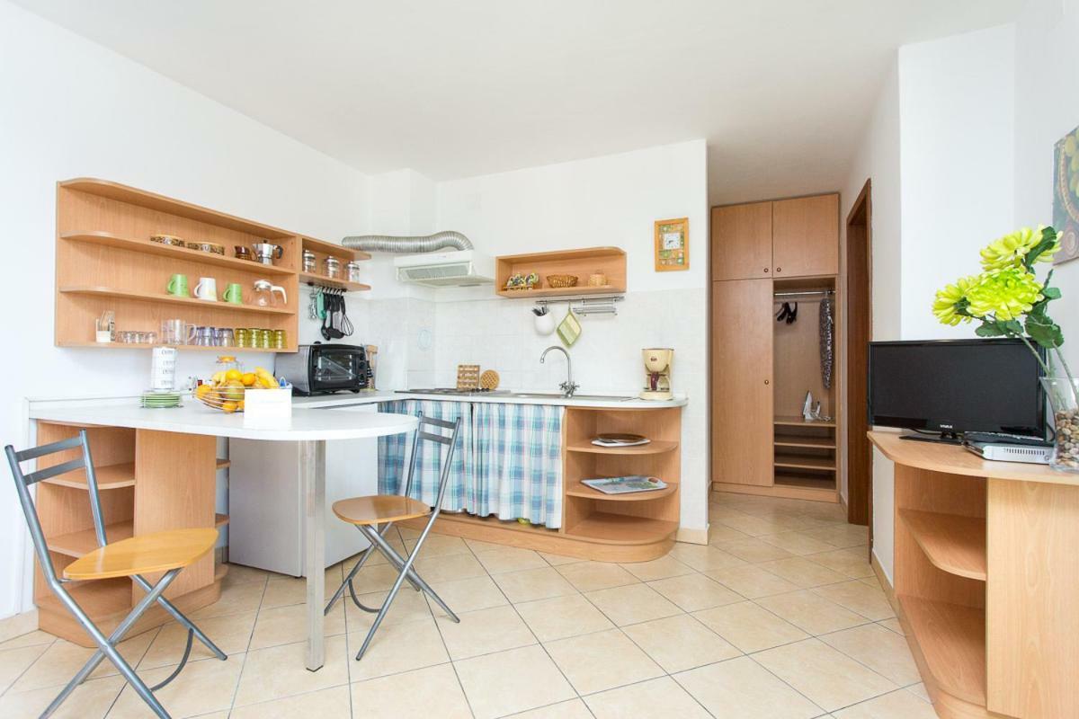 1-Bedroom Apartment With Loggia In Punat Island Krk Extérieur photo