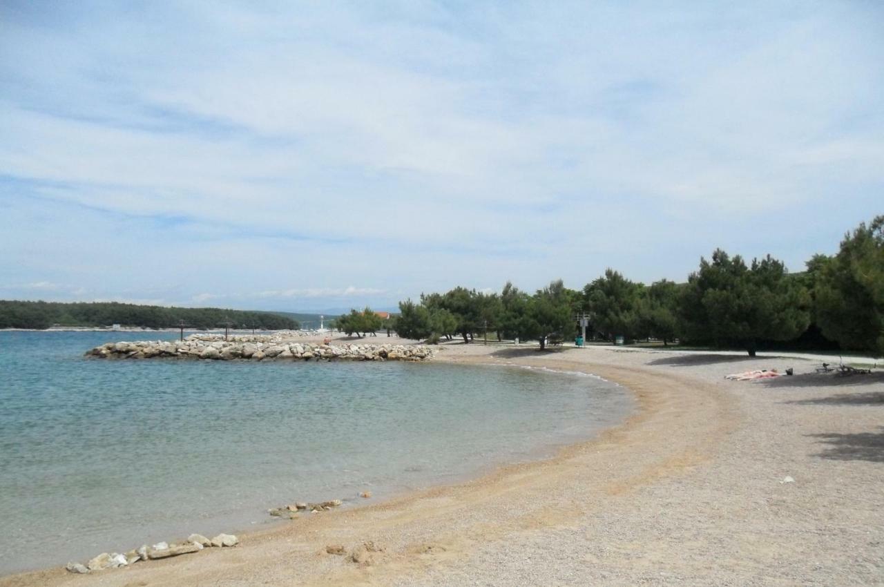 1-Bedroom Apartment With Loggia In Punat Island Krk Extérieur photo